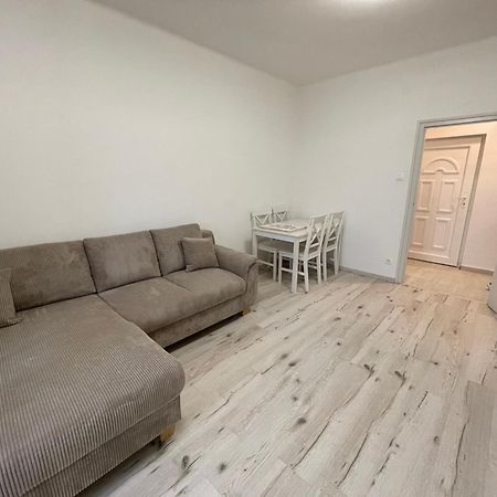 Malompark Apartman With Free Parking Дебрецен Экстерьер фото